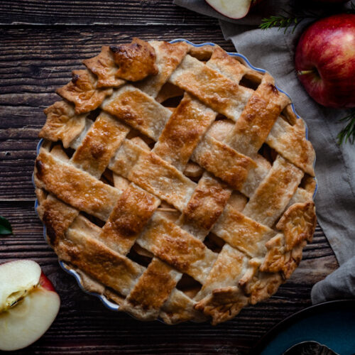 Perfect Apple Pie Recipe - Baking Is Therapy